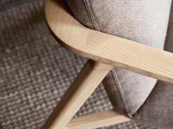 Grüne Erde Fauteuil Ketil, Wollstoff Tano Natur Dunkel (81),