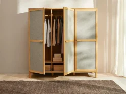 Grüne Erde Kleiderschrank Kurami mit Drehtüren 3-türig, Wollstoff Tano Natur (79),