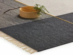 Grüne Erde OUTLET - Wollteppich Kelim Mata, Kiesel/Natur, 200 x 300 cm