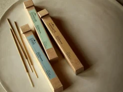 Grüne Erde Räucherstäbchen Zedernholz, 12 Stück