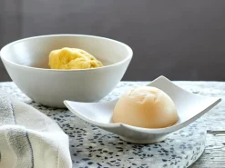 Grüne Erde Schälchen aus Keramik, weiß, rund, ca. ø 14,5 x 5,5 cm