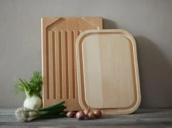 Grüne Erde Schneidebrett aus Buchenholz, 35 x 25 x 1,9 cm, geölt