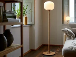 Grüne Erde Stehleuchte Tando inkl. Leuchtmittel, Buche