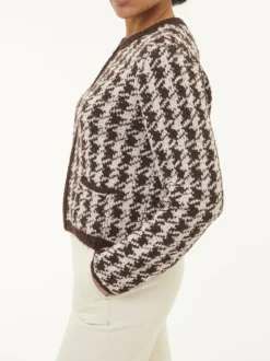 Grüne Erde Strickjacke aus Alpakawolle, 09 hahnentritt chocolate, S