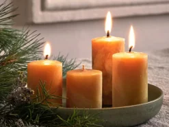 Grüne Erde Stumpenkerze aus Bienenwachs, , Höhe 12 cm, ø 5 cm, 1 Stk.