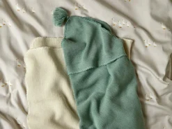 Grüne Erde Wickel- und Puckdecke Leni, mit Kapuze, salbei, 80 x 80 cm, 100 % Schurwolle (Merino), Schurwolle kbT